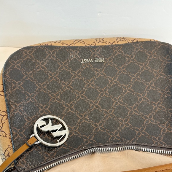 ✨ Nine West Monogram Print Shoulder Bag – Chic & Timeless Preloved Charm ✨ - Picture 8 of 16